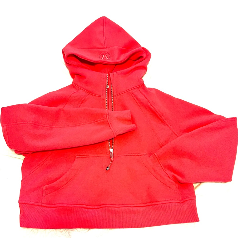 Lululemon Crop Sweatshirt, Excellent condition, wore once. XS PINK